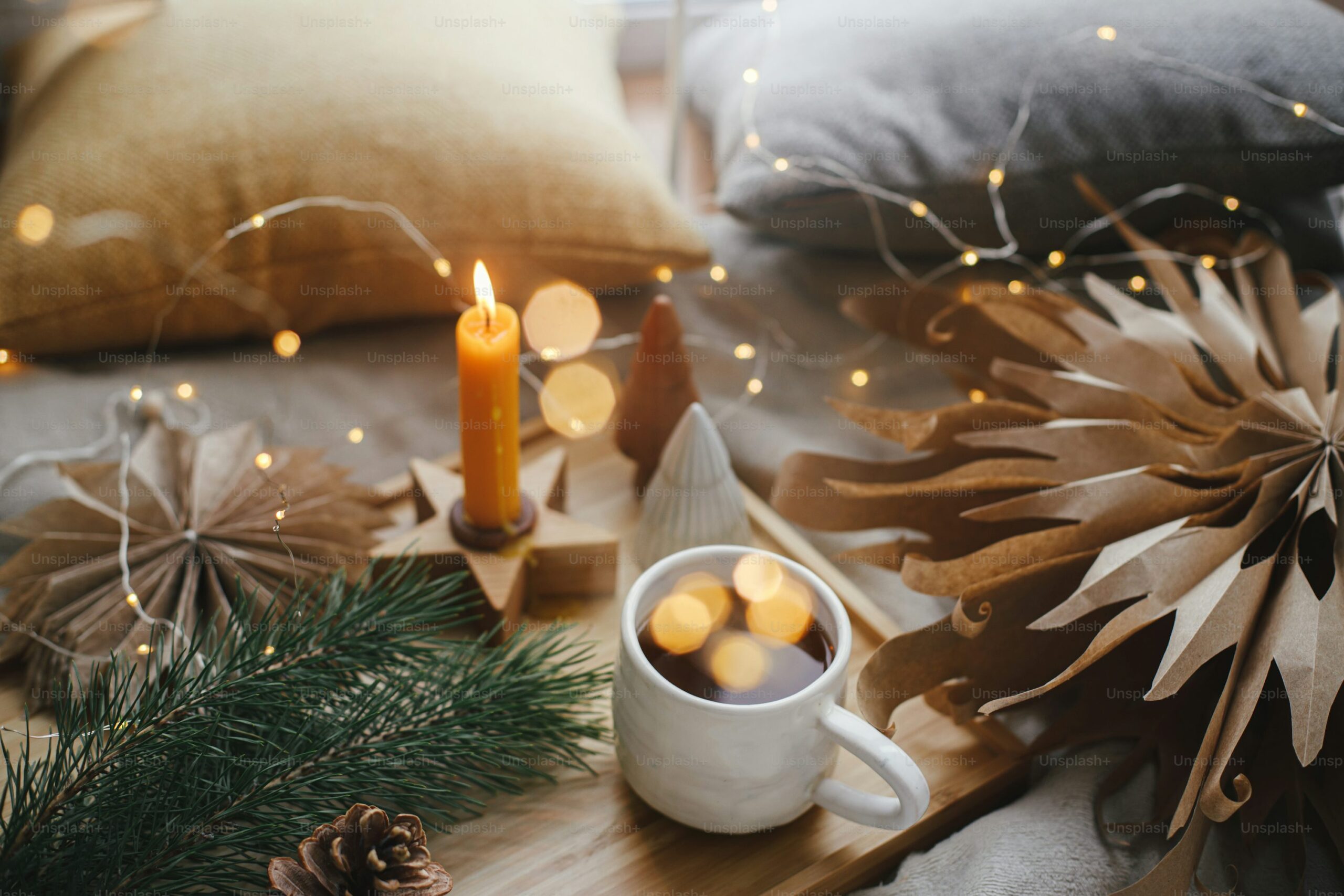 Menutup Hari dengan Suasana yang Lembut di Rumah